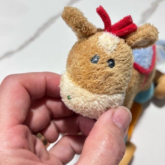 Baby GUND | Vintage Plush Horse Pull Toy Hook and Loop Wheels Carrot Handle - Picture 14 of 15